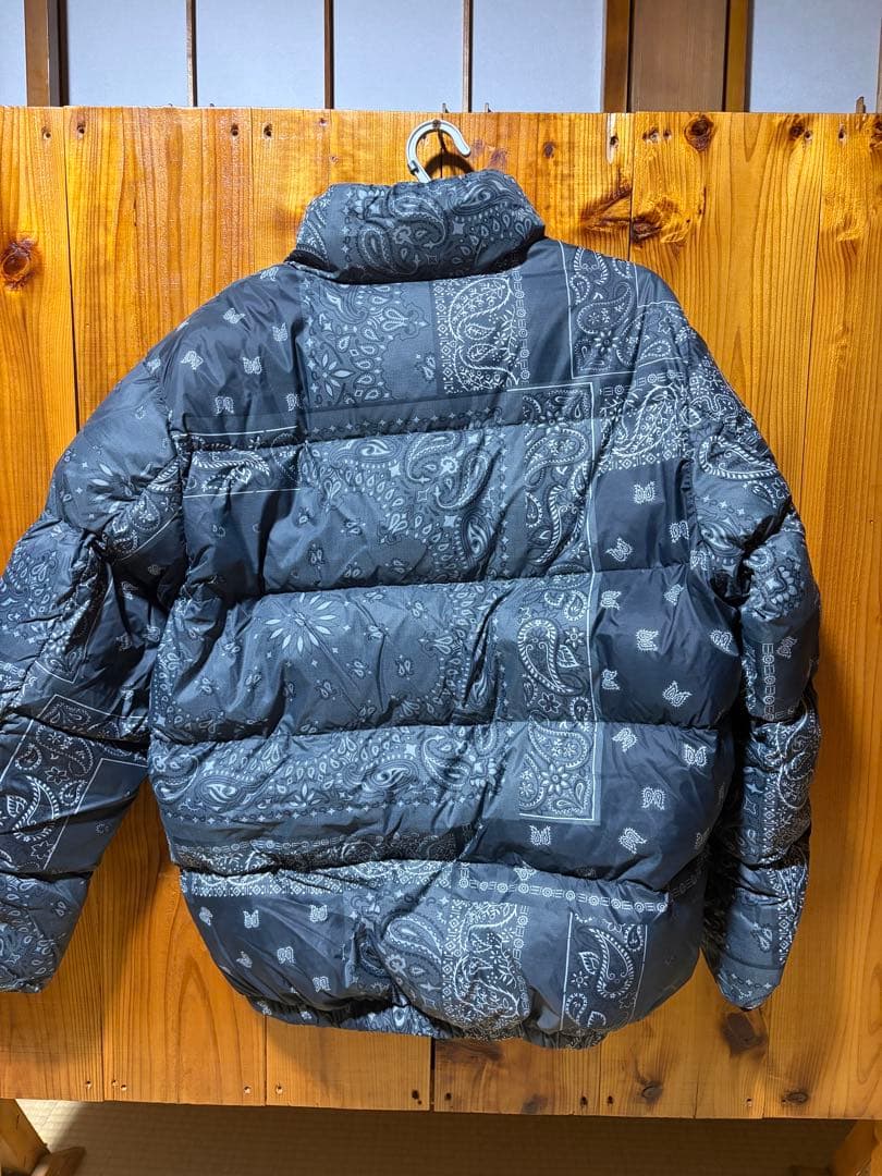 thisisneverthat ダウンジャケット ペイズリー柄