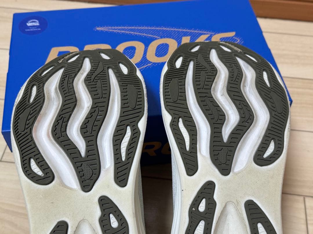 BROOKS 26.0cm グリセリンマックス