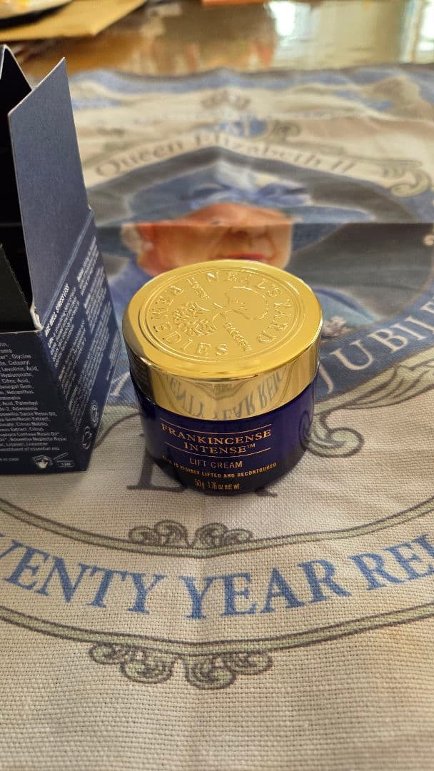 フェイスクリーム FRANKINCENSE INTENSE LIFT CREAM 50g