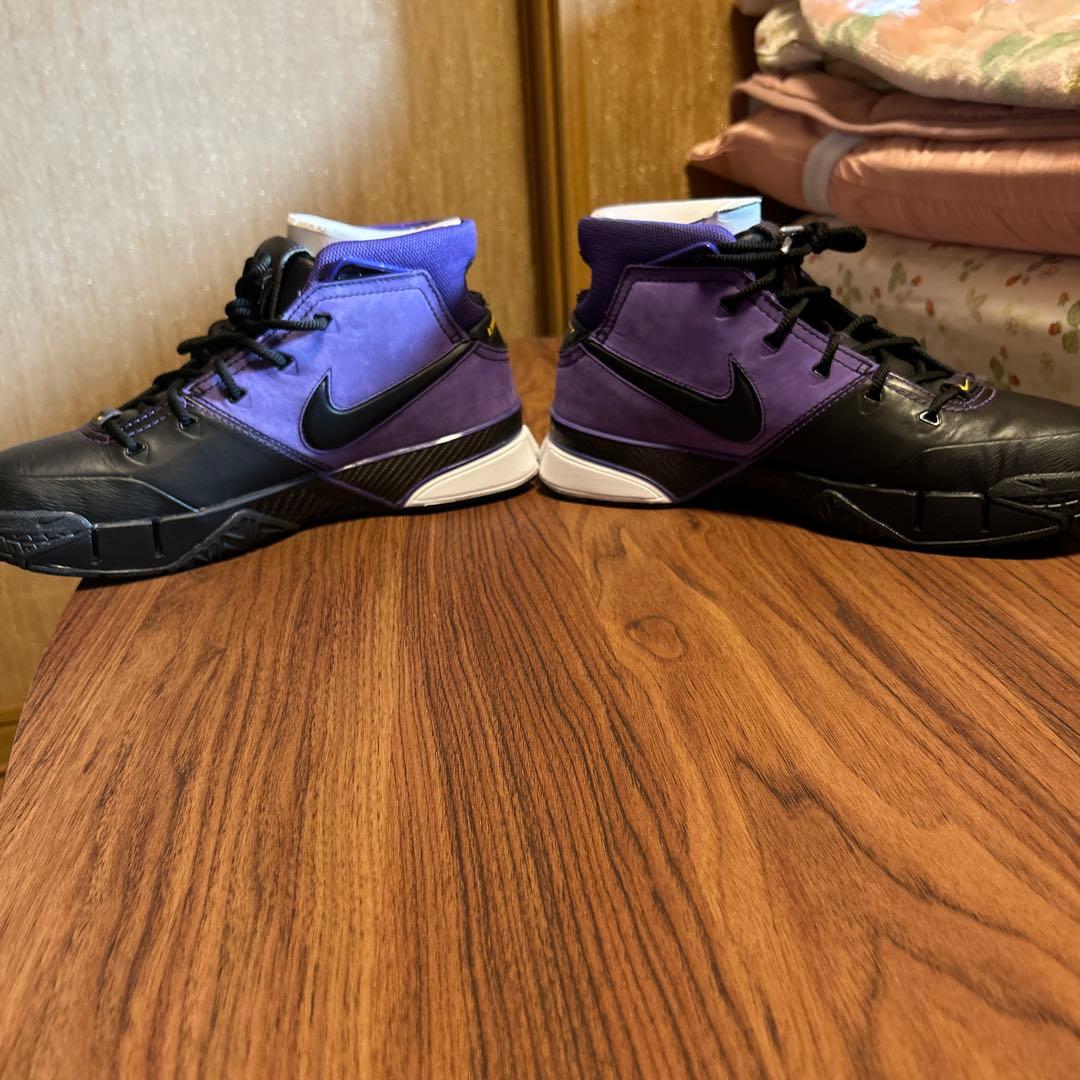 Nike Kobe 1 Protro バスケットボールシューズ