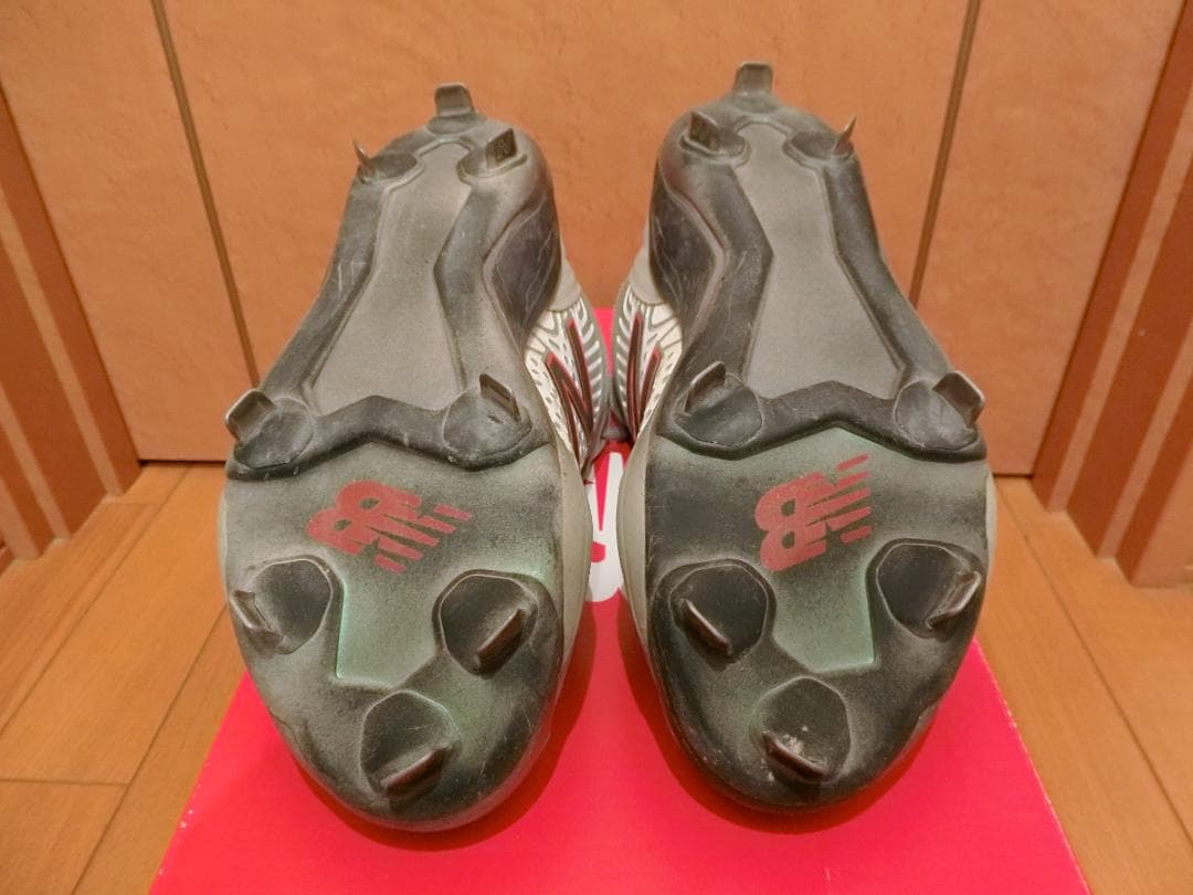 ニューバランス L3000AS5　野球スパイク　金具