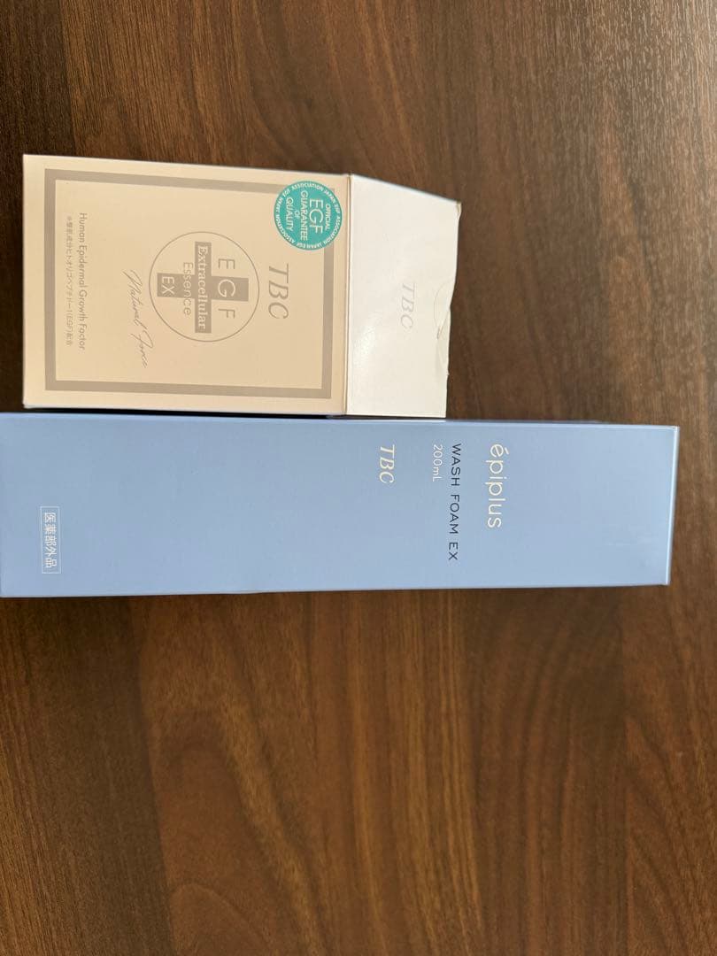 TBC EGFエクストラセラエレメントEXと洗顔フォーム