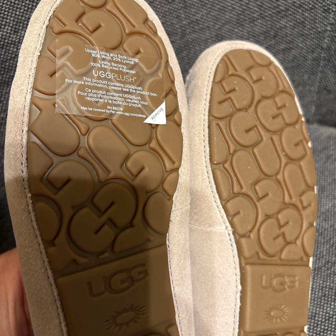 wa様 新品未使用☆UGG グレー モカシン 8