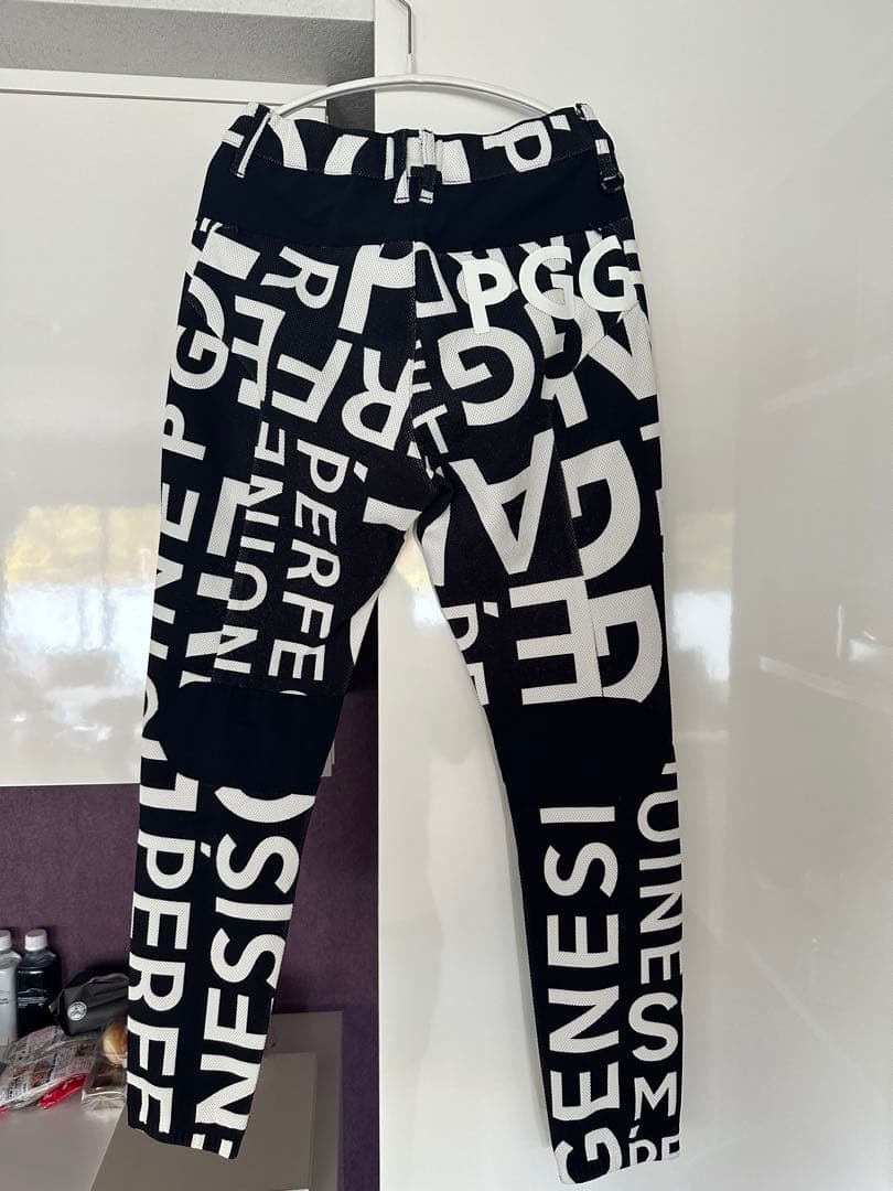 地中海さま専用　PGG 黒白プリント フルジップパーカー　セットアップ　サイズ0