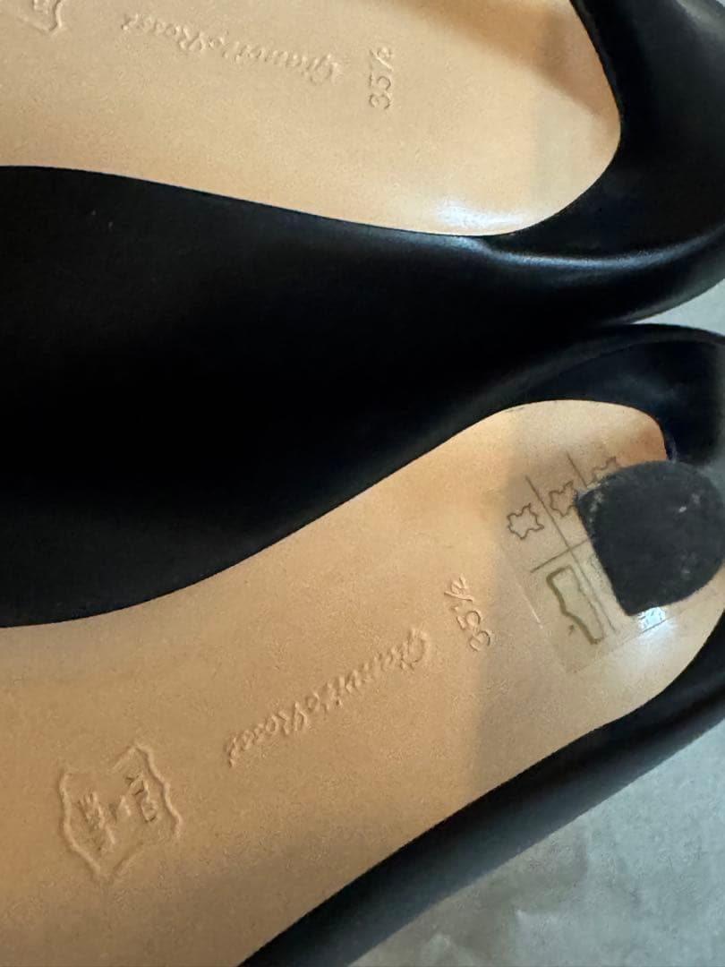 ブラックレザーオープントゥミュール　ジャンヴィトロッシ　35ハーフ