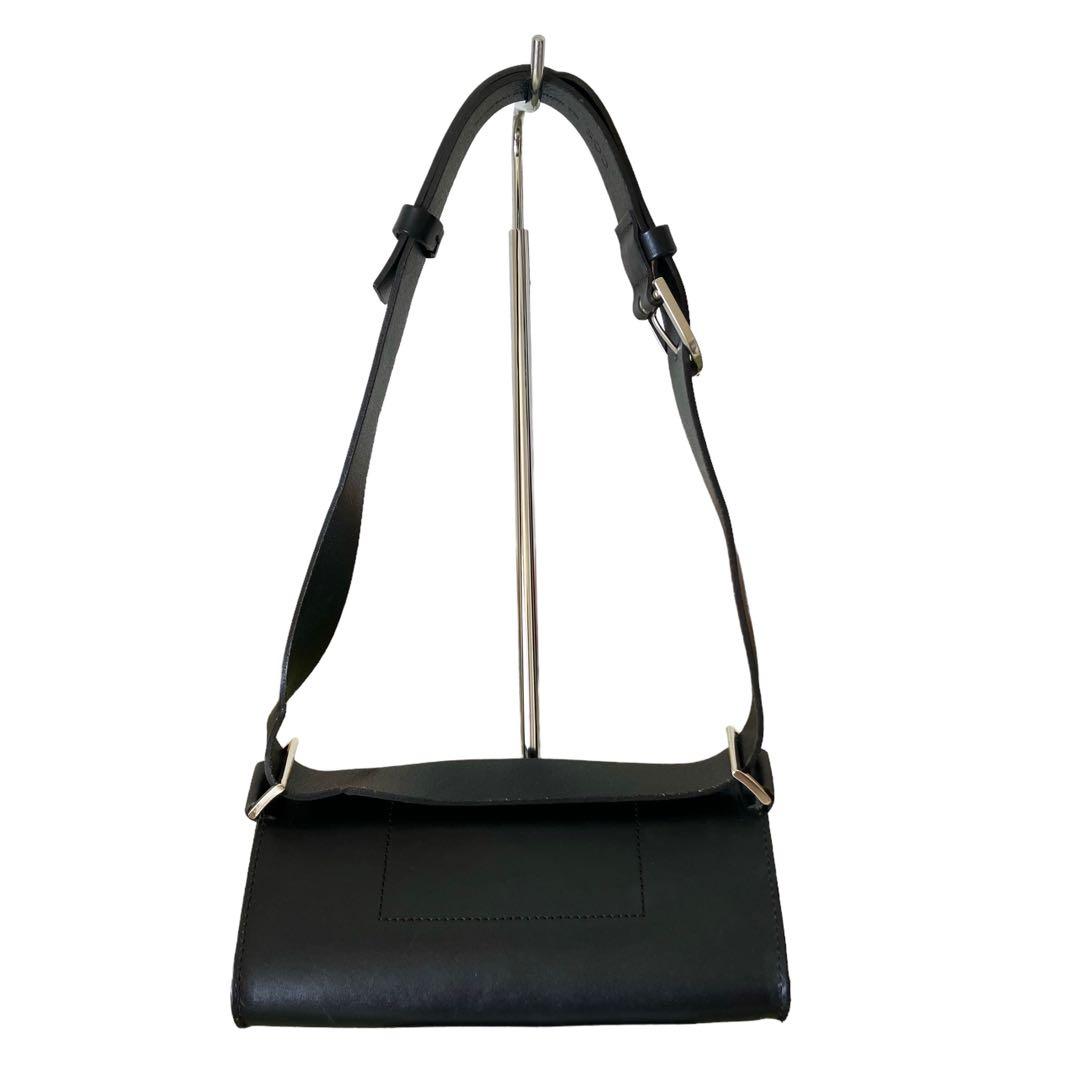 【希少型】COS レザー ベルトバッグ ブラック