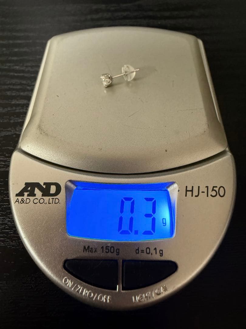 新品未使用 Pt900 天然ダイヤモンド D0.25 ピアス