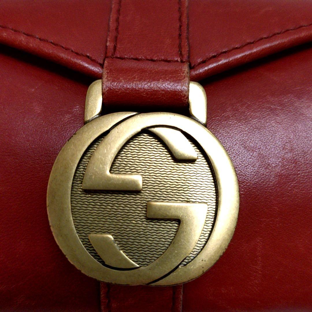 GUCCI レッド ケース【12/25まで】11,000円