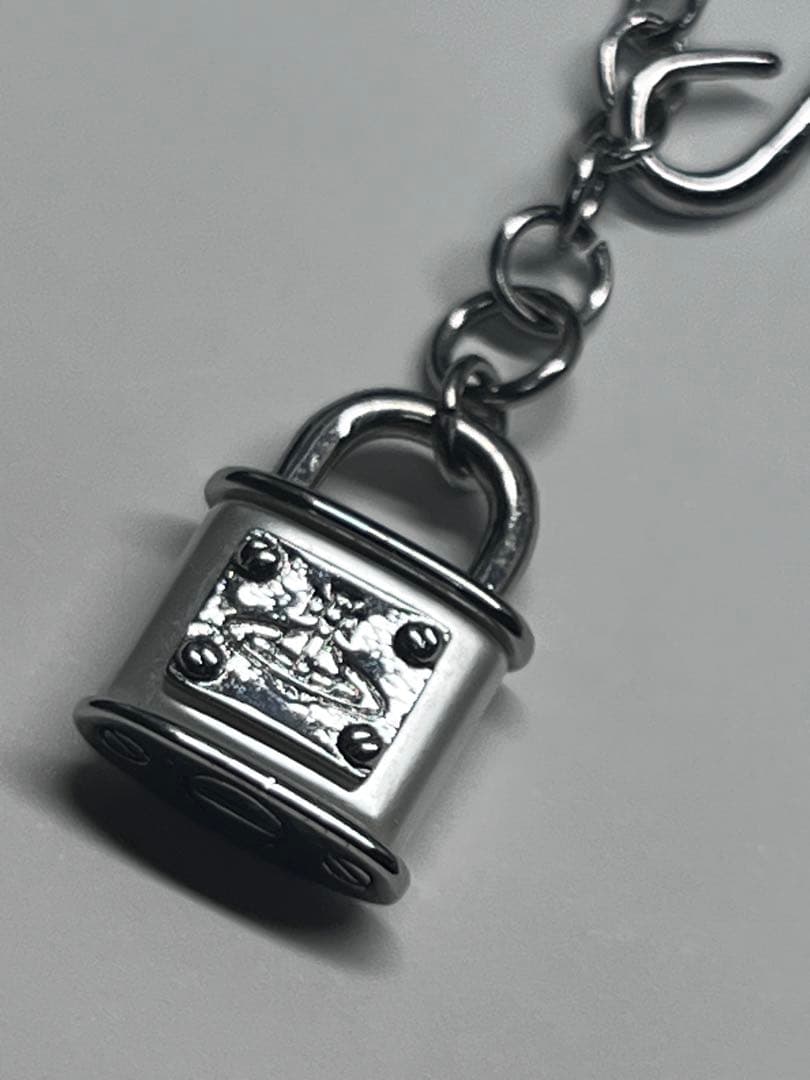 Vivienne west wood ヴィヴィアン　南京錠　ネックレス　お値下げ