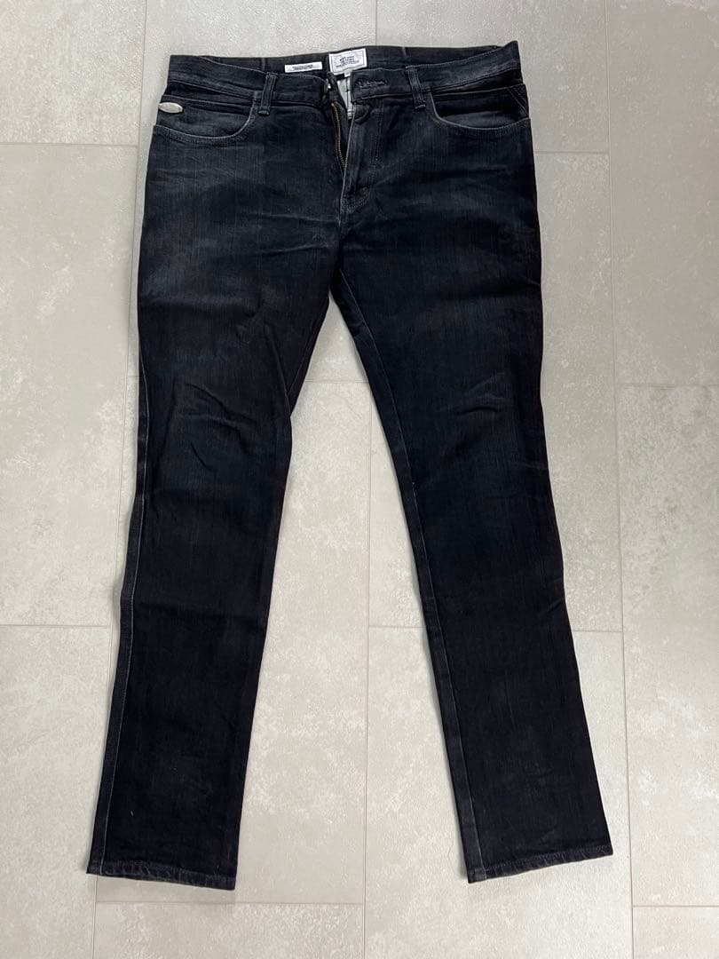 THE CRIMIE ストレートデニム　2本セット