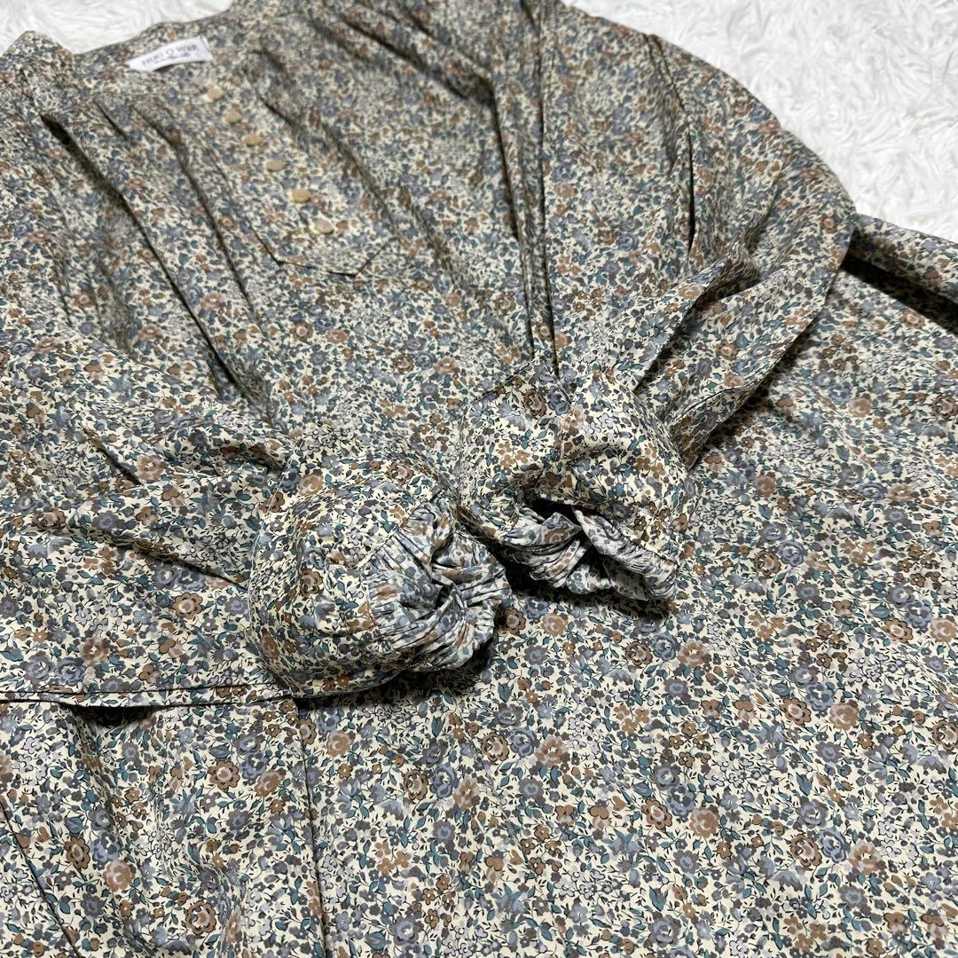 ✨未使用級✨ HUG Ō WäR リバティプリント ブラウス