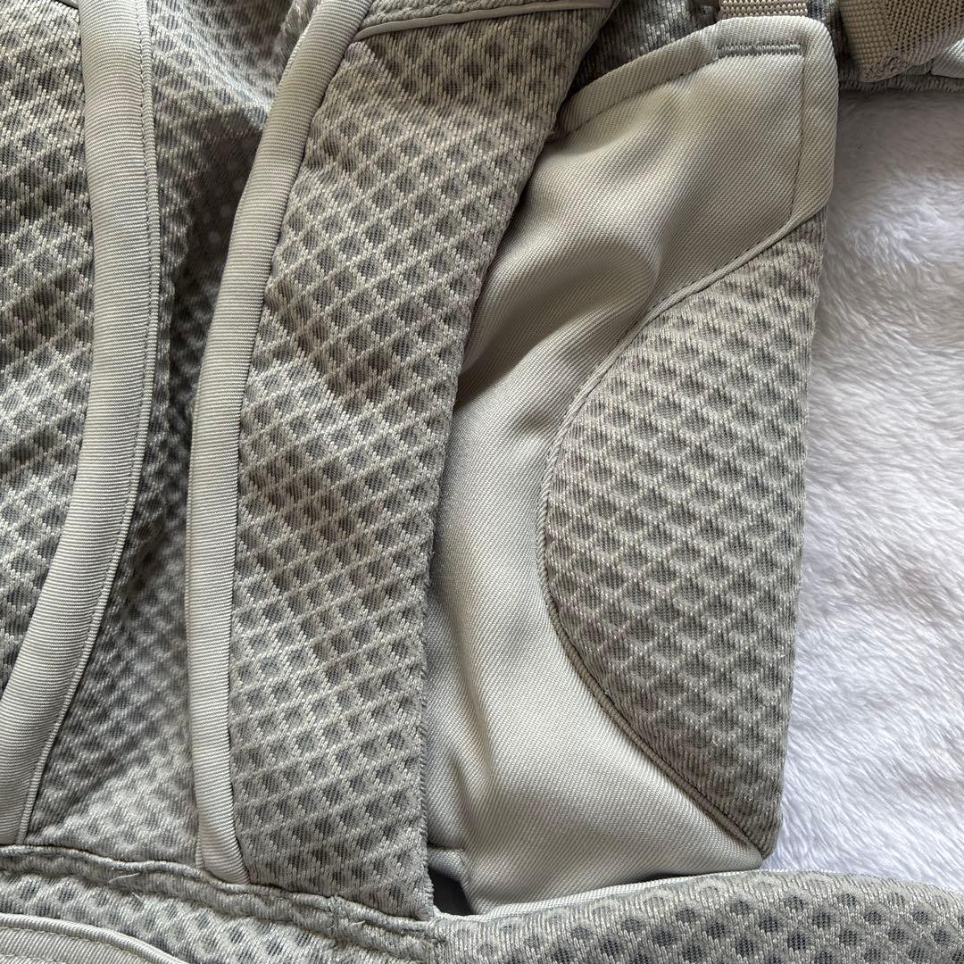 エルゴ　ブリーズオムニ　パールグレー 抱っこ紐 メッシュ素材