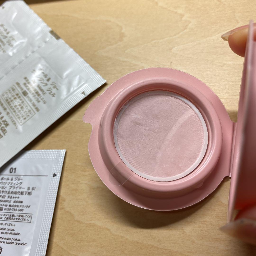 ポール ＆ ジョー ボーテ モイスチュアライジング ファンデーション プライマ…