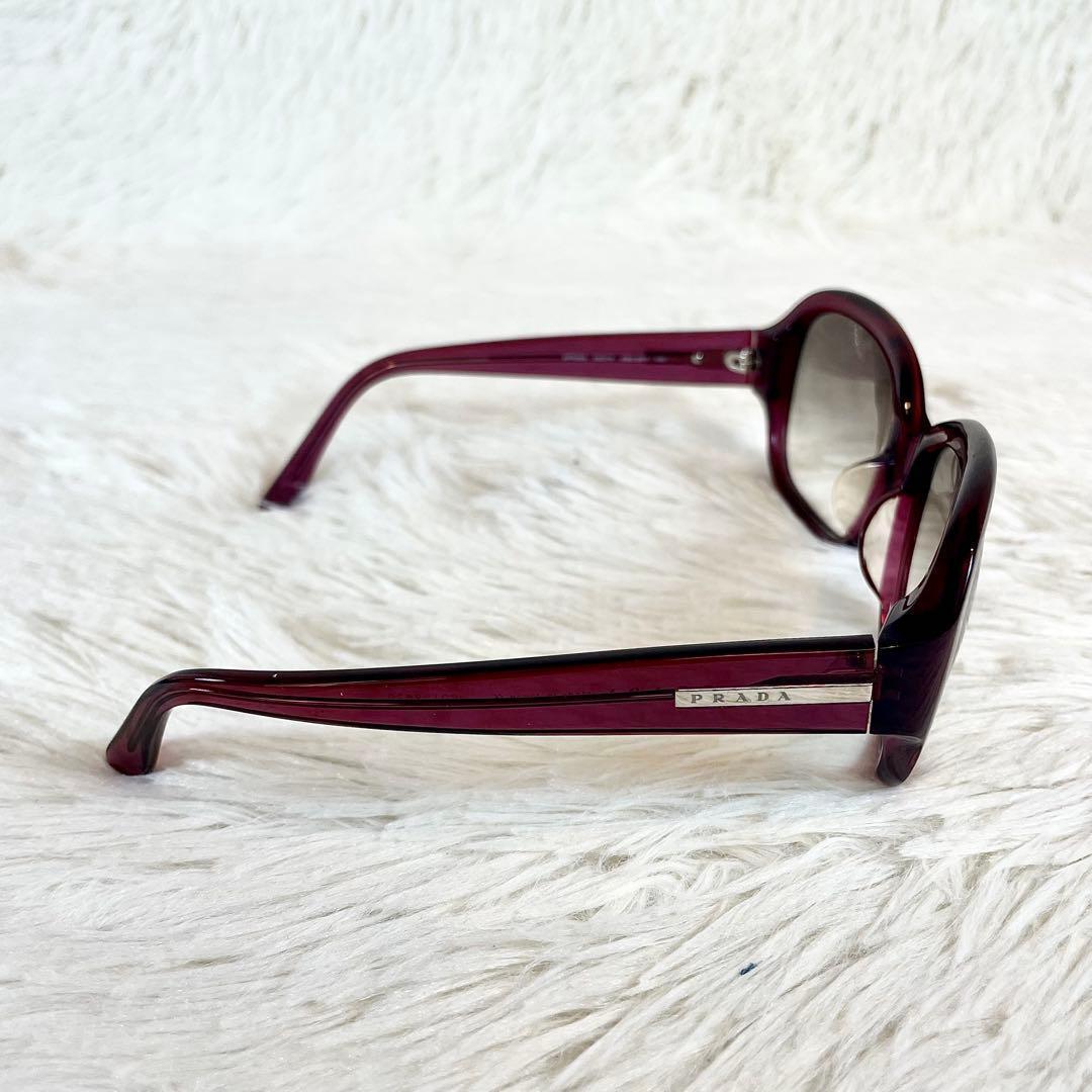 美品　PRADA　サングラス　SPR26G　ブラウンレンズ　レッドクリアフレーム