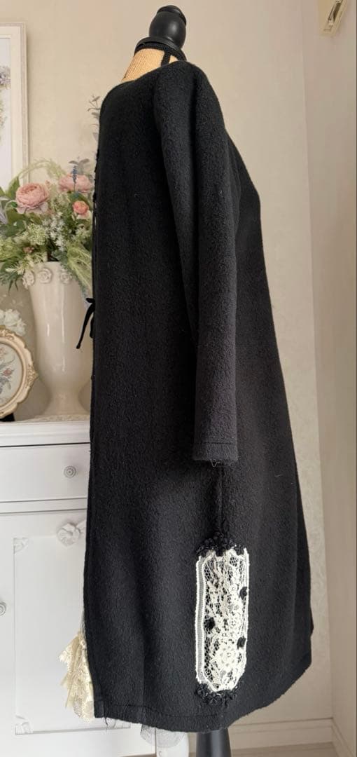 アミティエ ☆ふっくら起毛でレーシーなワンピース☆ブラック