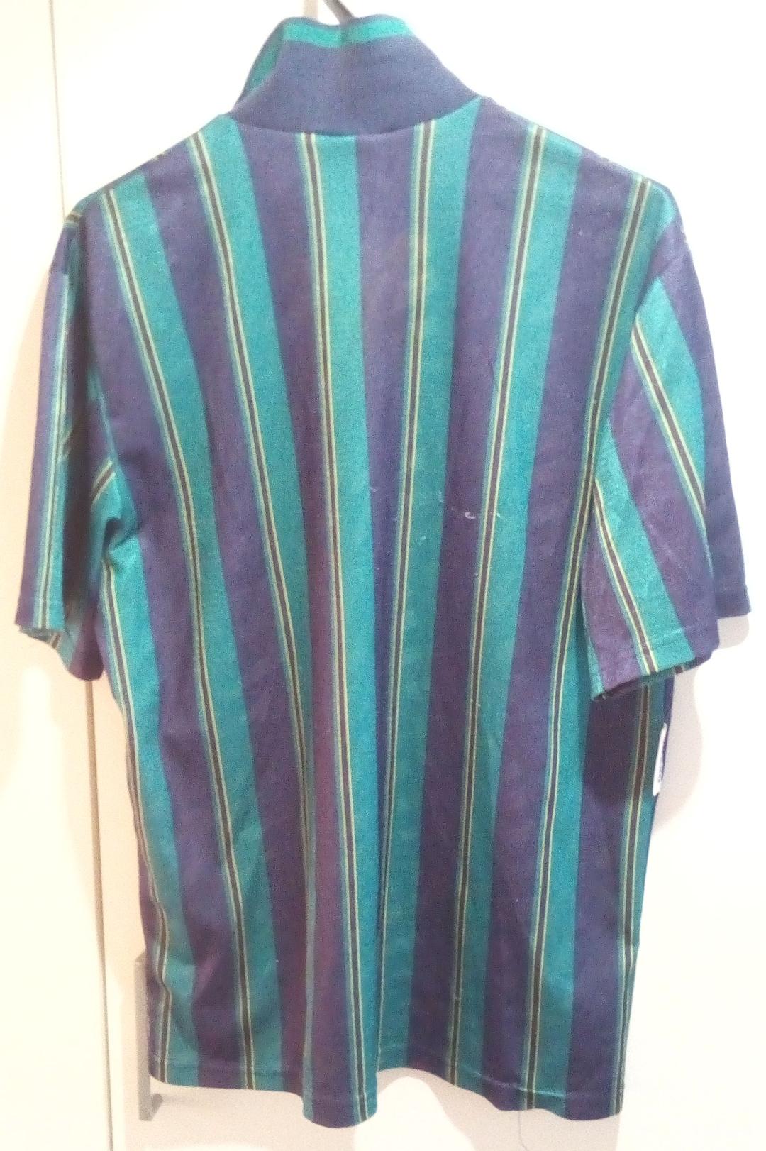 レトロ♥アヤックス♥超希少！ヴィンテージユニフォーム♥UMBRO♥サードモデル