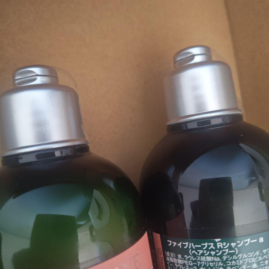 L'OCCITANE シャンプーコンディショナー　ベルベットネイルハンドクリーム