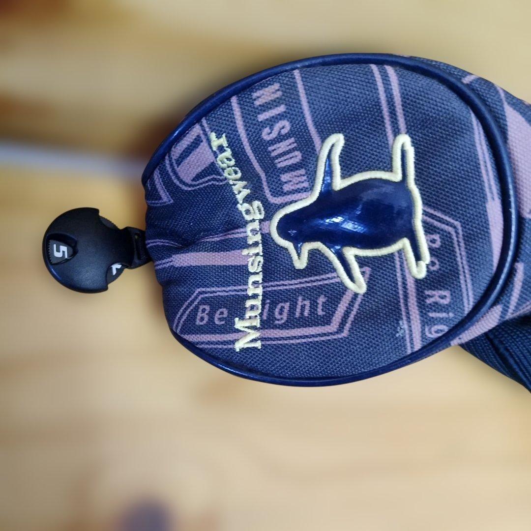 マンシングウェア　ゴルフカバー　est.1955