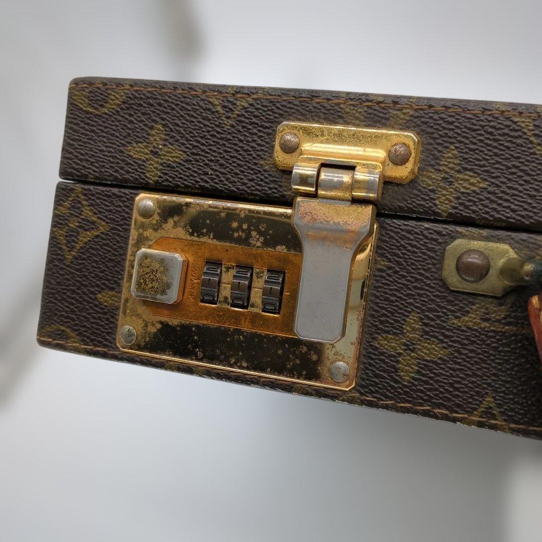 ルイヴィトン モノグラム クラッシャー アタッシュケース M53124