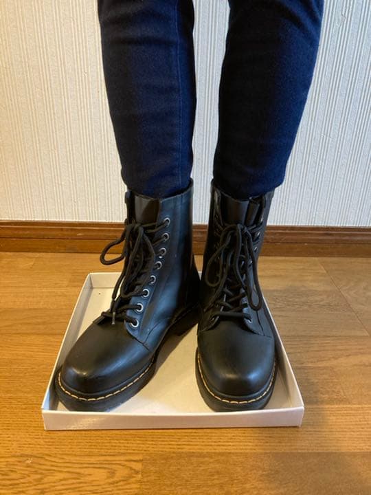 正規品 ドクターマーチン 8ホール ブーツ