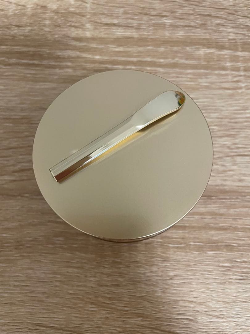 IPS 8プレミアムクリーム スパチュラ付き