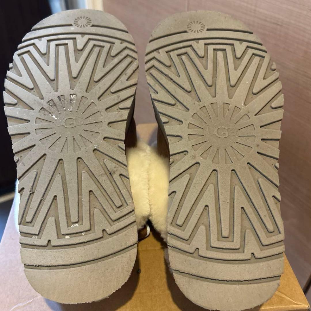 UGG Funkette ファンケットサンダル　25cm