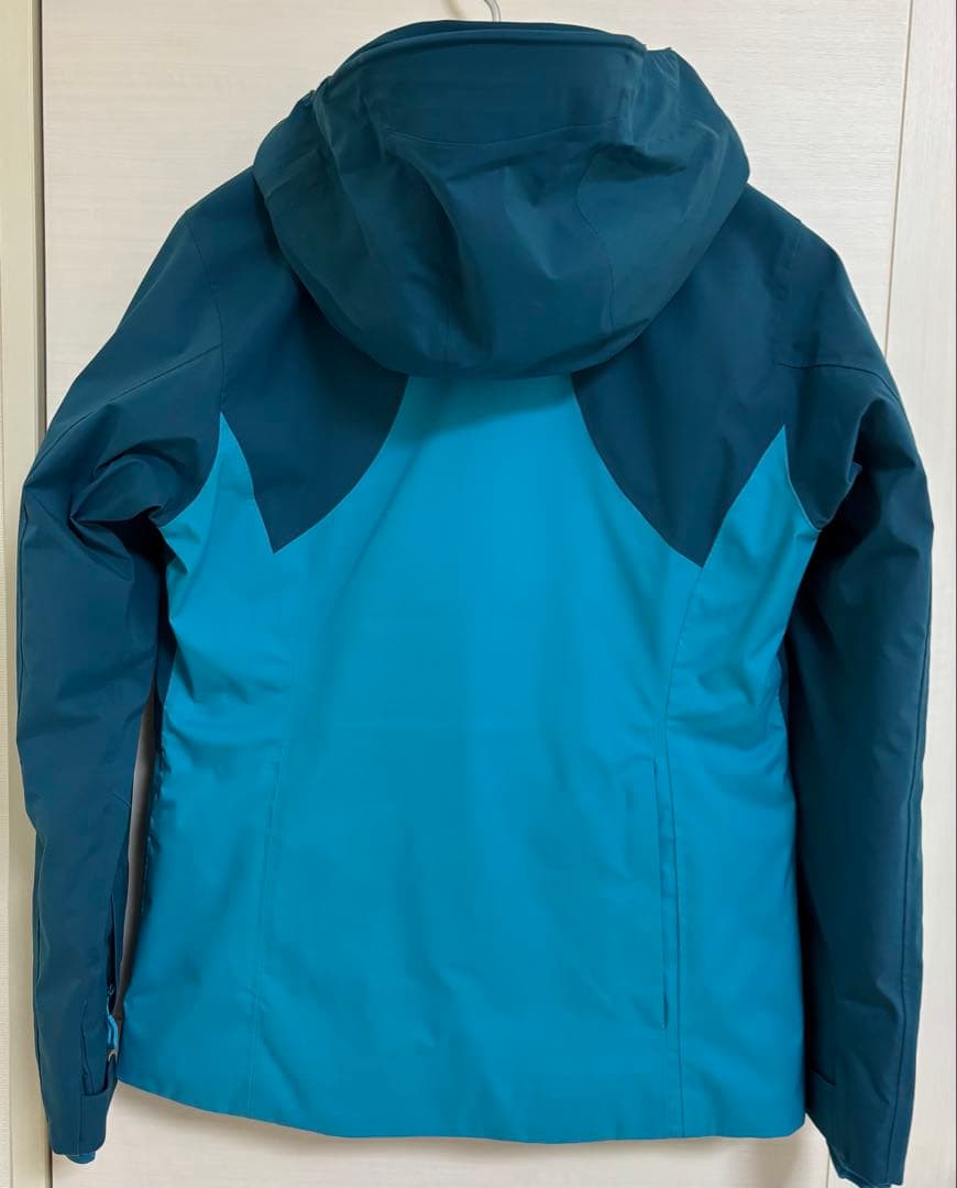 Goldwin スキーウェア