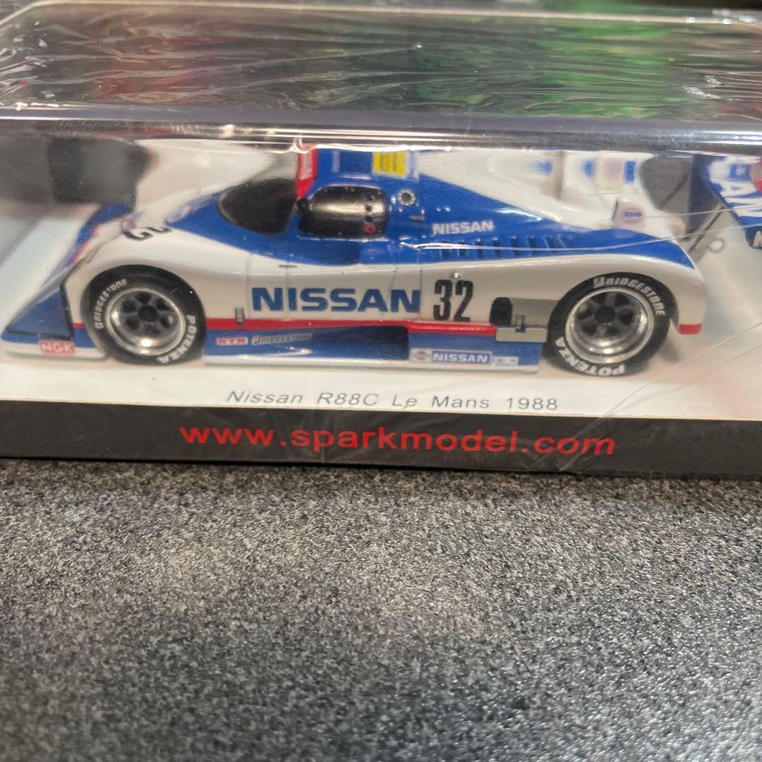 ① SPARK 1/43 NISSAN R88C
