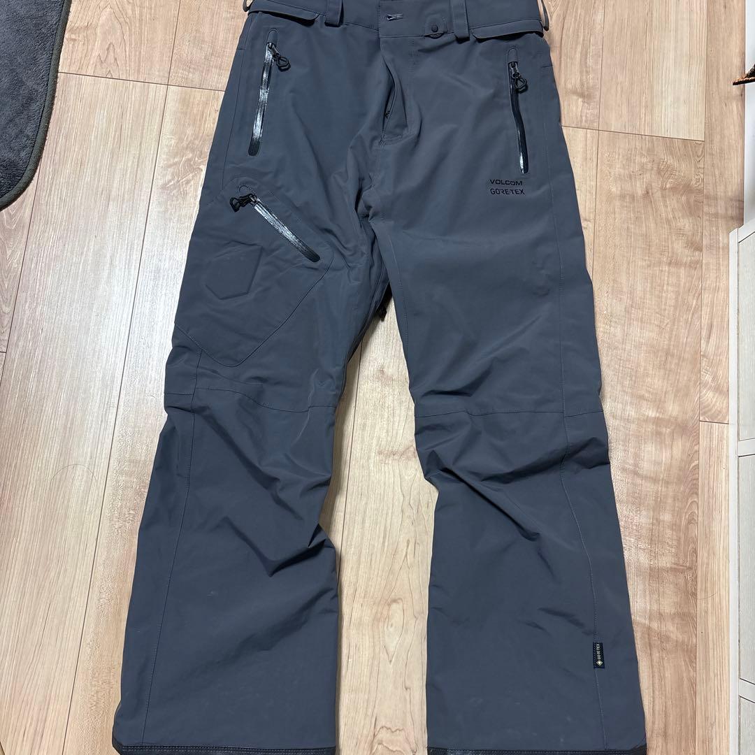 VOLCOM GORE-TEX スノーボードウェア ウェアM パンツS