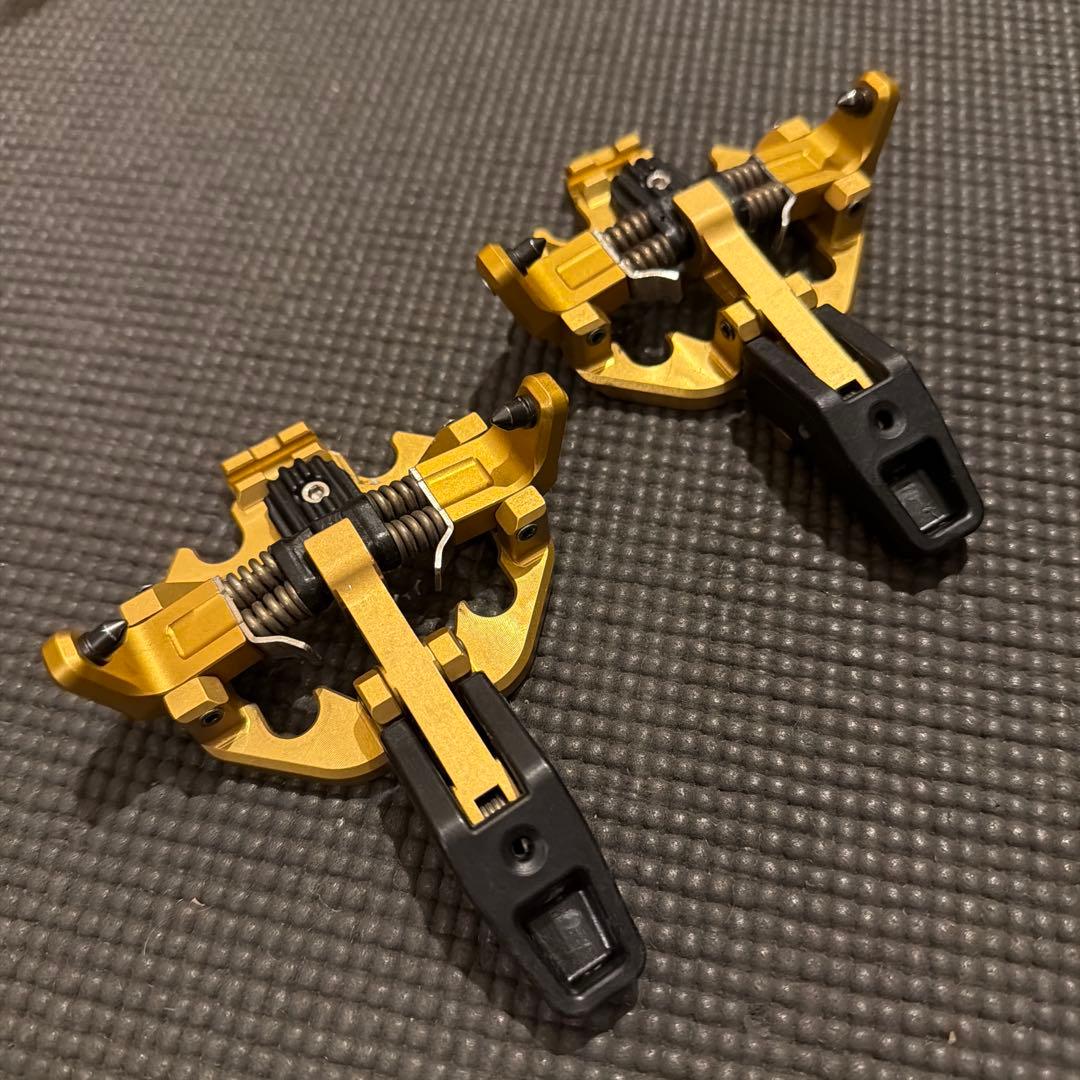 CAST フリーツアー