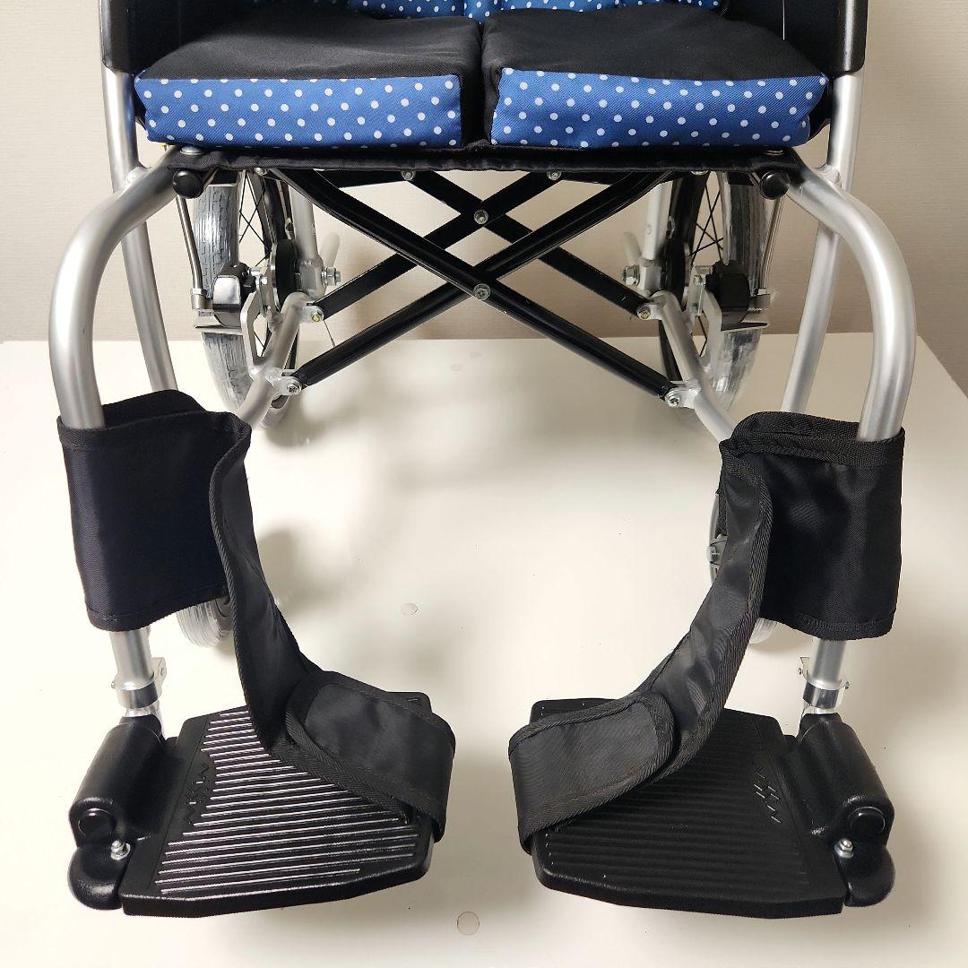 日進医療器　介助用　超軽量　ULTRA　ノーパンクタイヤ　車椅子　NAH-U1