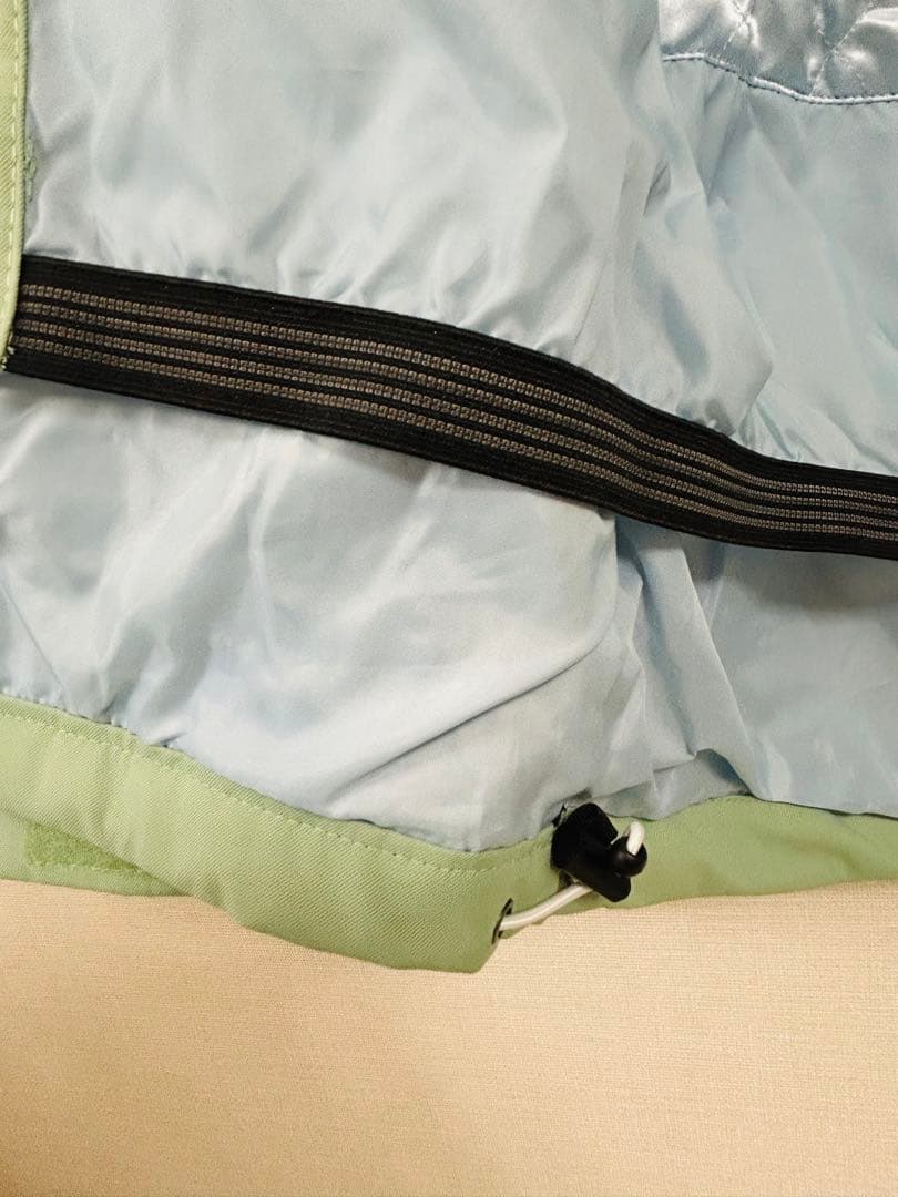 ☆新品タグ付☆ マーベルファンタジー　スノーボードウェア レディース　Sサイズ