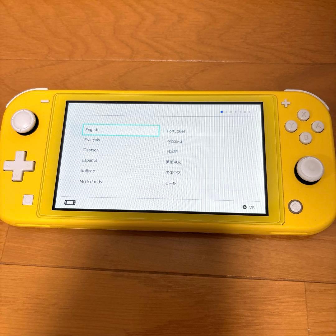 Nintendo Switch Lite イエロー　ジャンク品　ケース付き