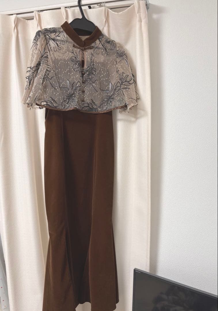 【Ka2U】Leja 花柄刺繍ボレロ付きベロアマーメイドキャミワンピ