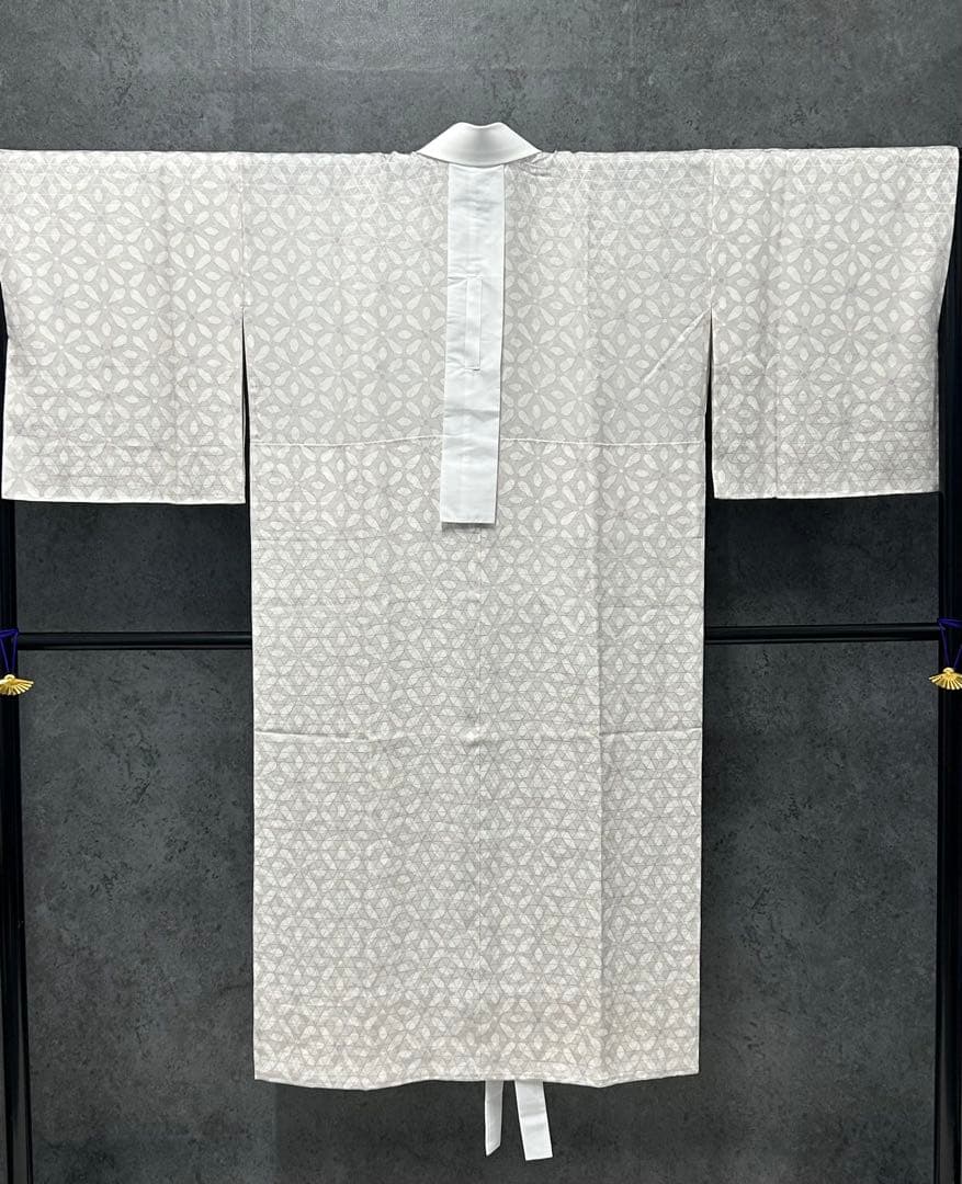 そらこ様IF-7 襦袢　長襦袢　象牙色　洗える正絹　ふるるん鱗文　単衣　美品