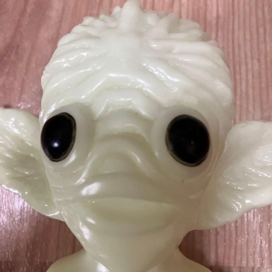 マーミット　ホプキンスビルの宇宙人　エイリアン　ソフビ　蓄光　 Marmit