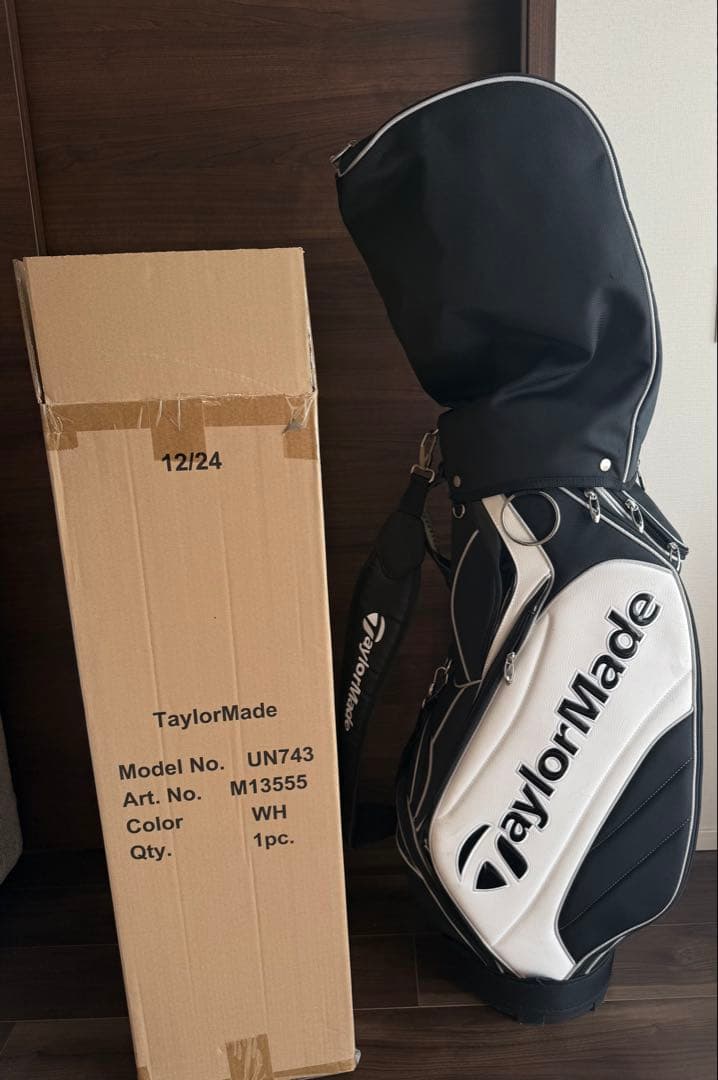 TaylorMade テーラーメイド キャディバッグ 黒/白