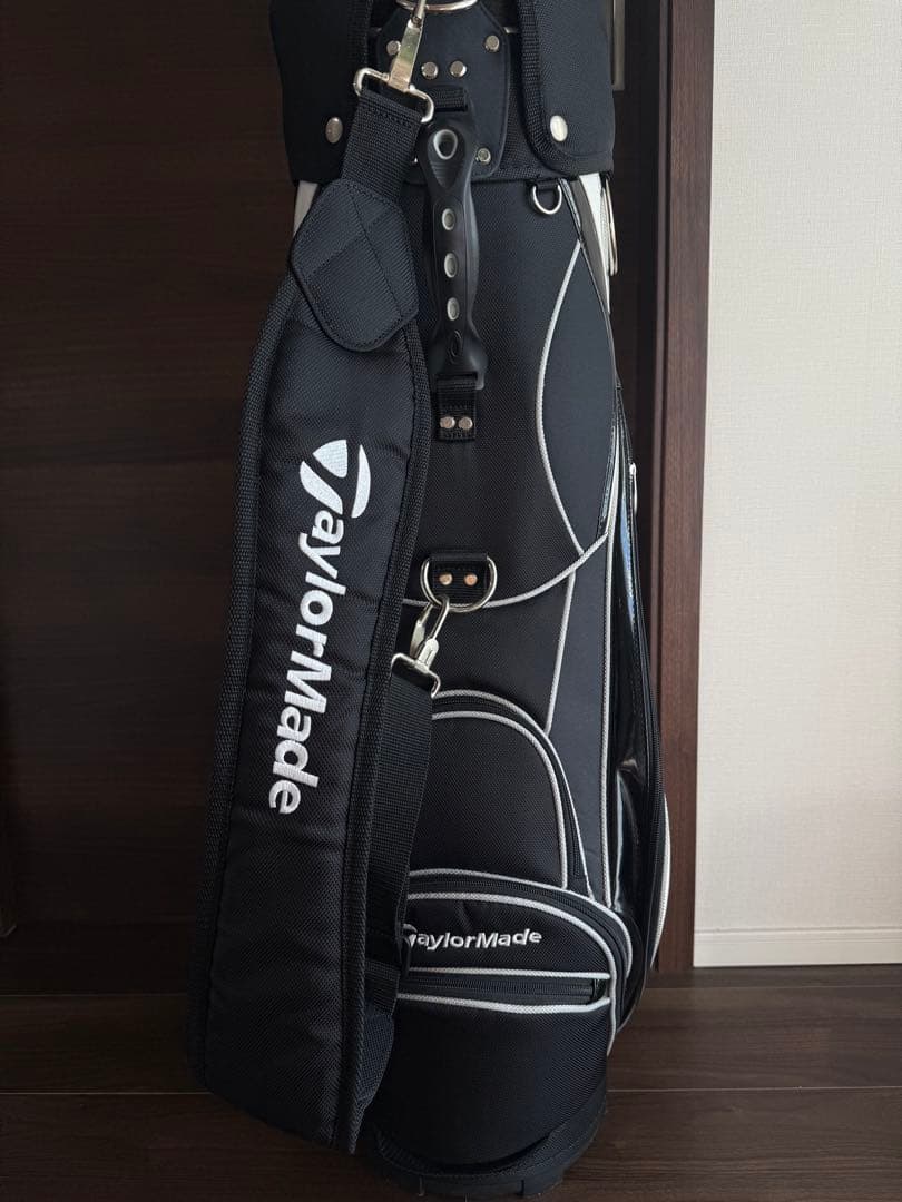 TaylorMade テーラーメイド キャディバッグ 黒/白