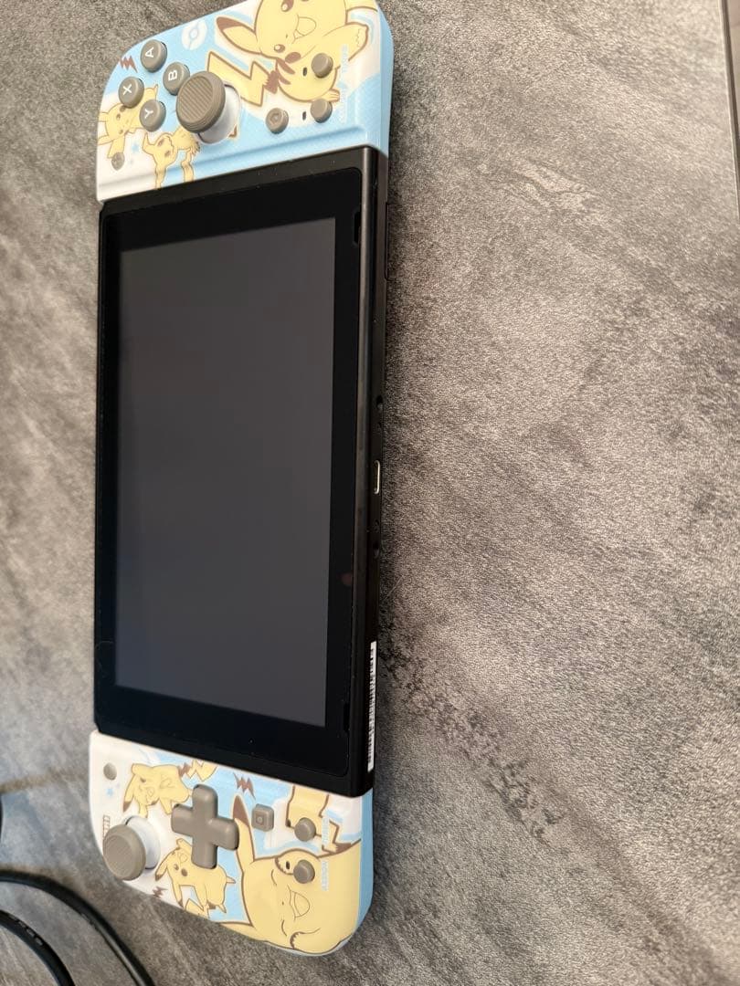 Switch 本体　コントローラーのおまけ付き