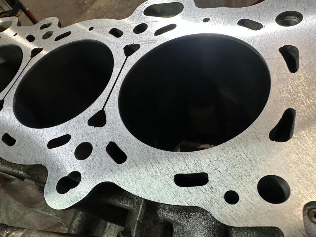 ＳＲ２０ＤＥＴ　　加工後未使用　新品ピストン