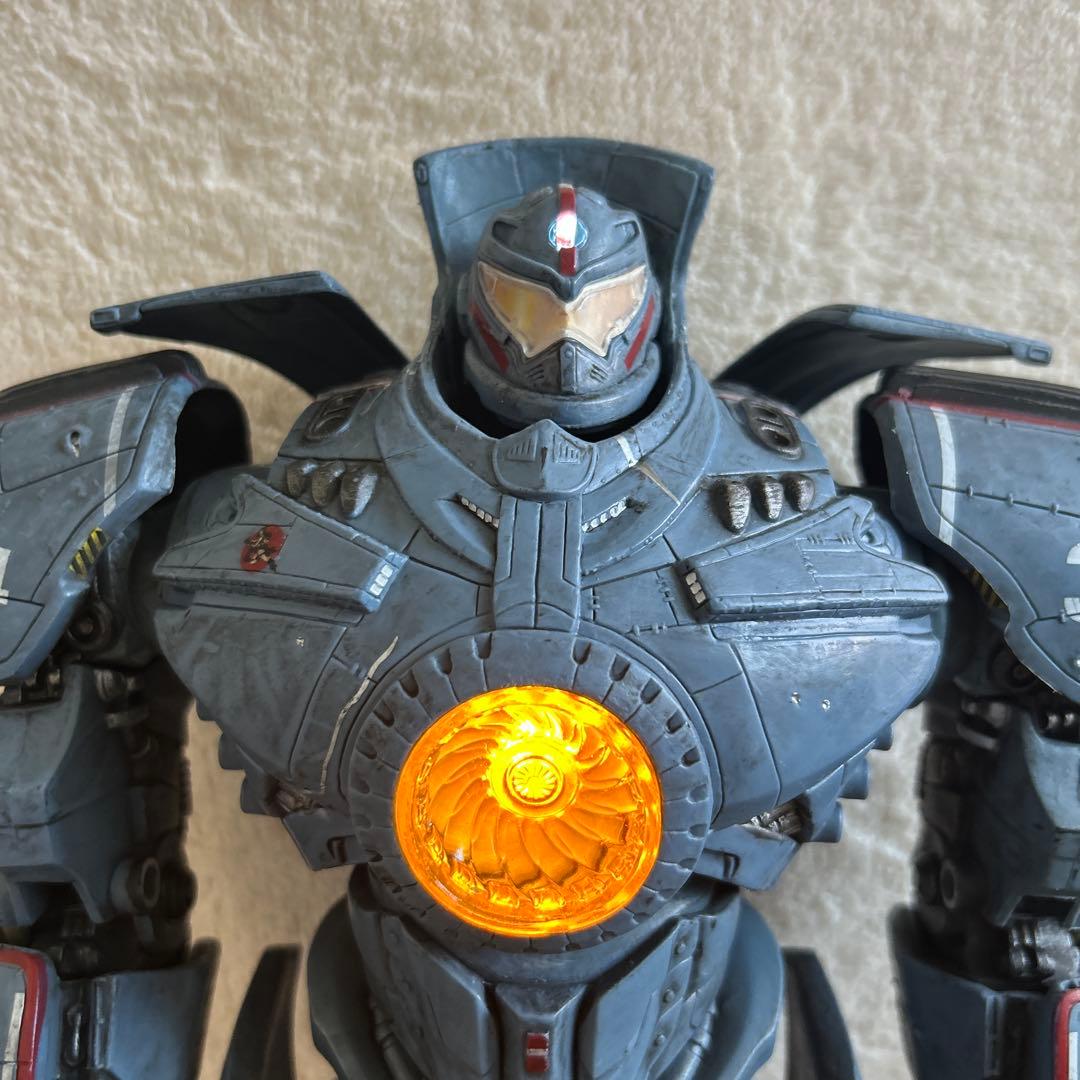 パシフィックリム　18インチDXアクションフィギュア　ジプシーデンジャー