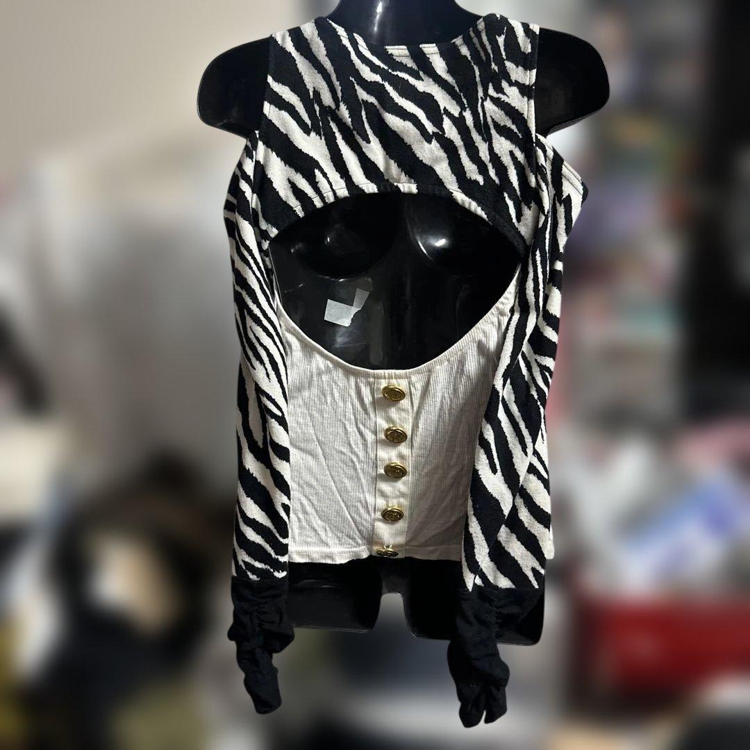 古着　d.i.a トップス