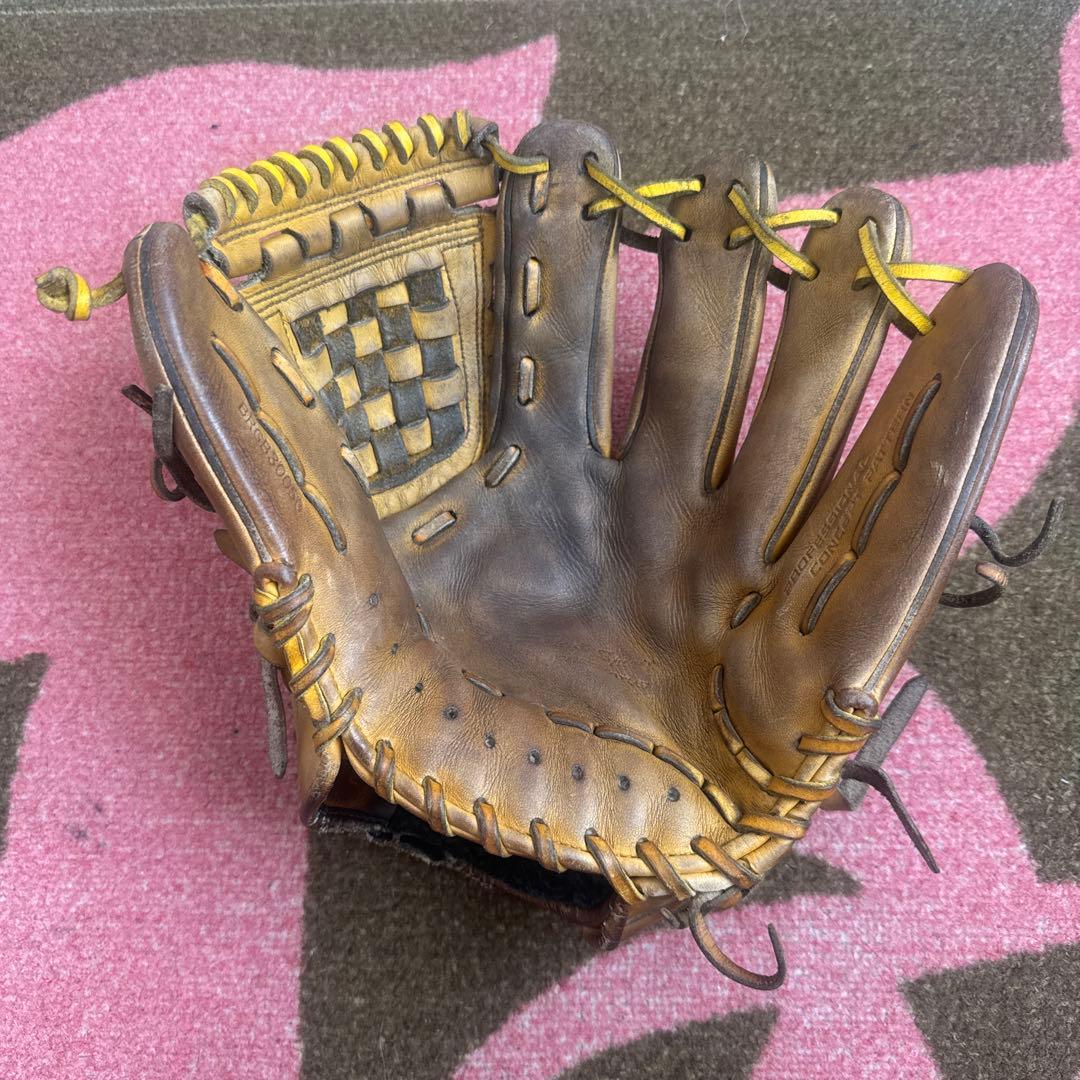 1週間限定！12000円！ZETT 軟式グローブ 源田モデル　内野用グローブ