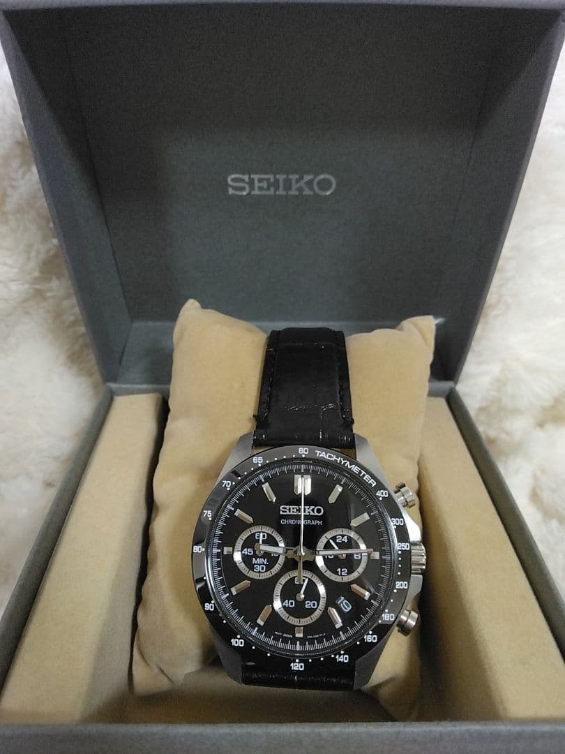 SEIKO クロノグラフ 腕時計 ブラック/美品/クリスマスプレゼントにも