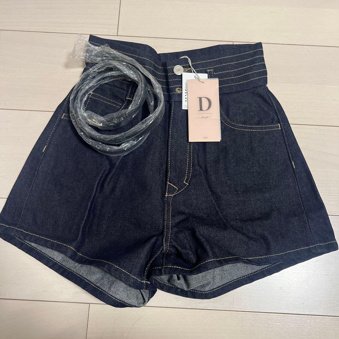 【新品、未使用】ダーリッチ ハイウエストデニムショートパンツ