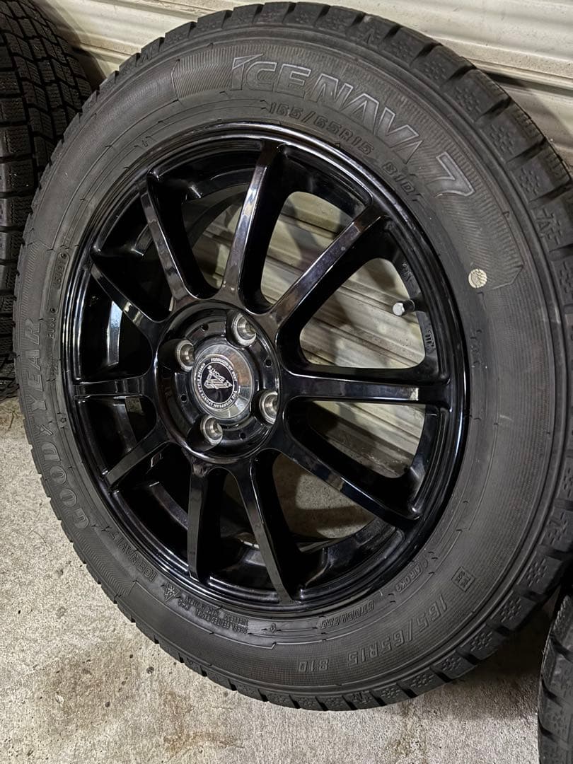 ダイハツ　タフト　スタッドレスセット