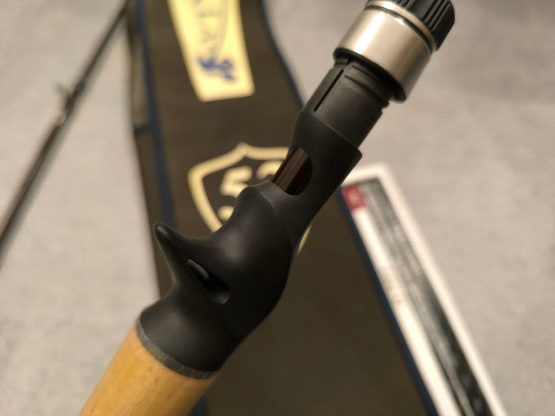 【新品】ツララ ボンバダ ロイラ52 LC ルアーロッド