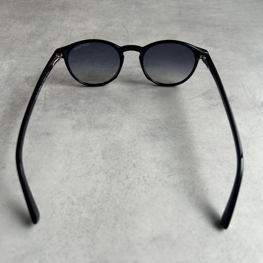 美品 トムフォード サングラス Andra TF530 145 黒 パントス