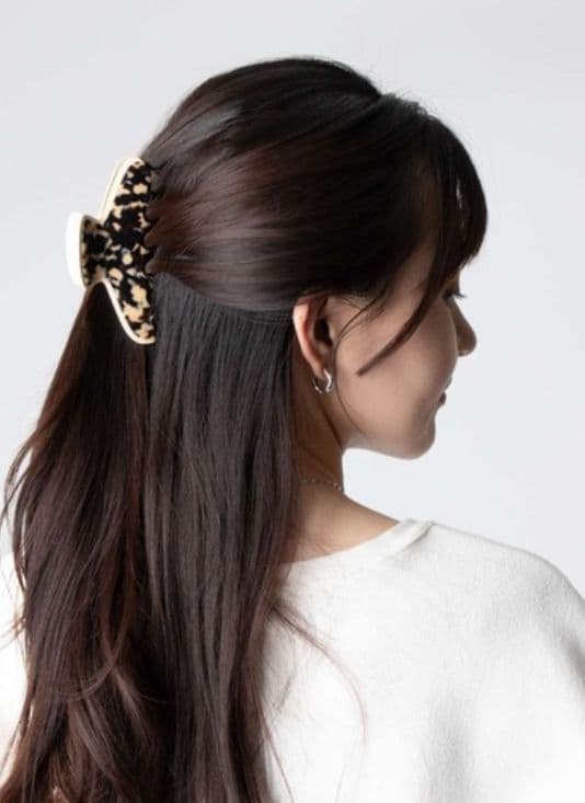 アレクサンドル ドゥ パリ リズレ エル ヘアクリップ