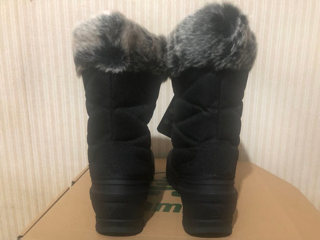 新品 未使用 カミック スノーブーツ 25cmモーメンタム3